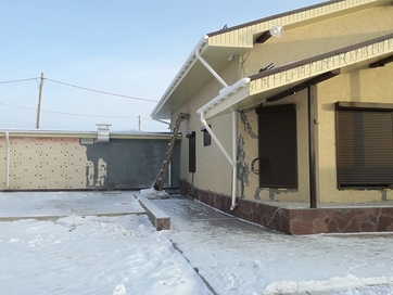 Колено 45˚ для водосточной трубы LUX, пломбир - 71
